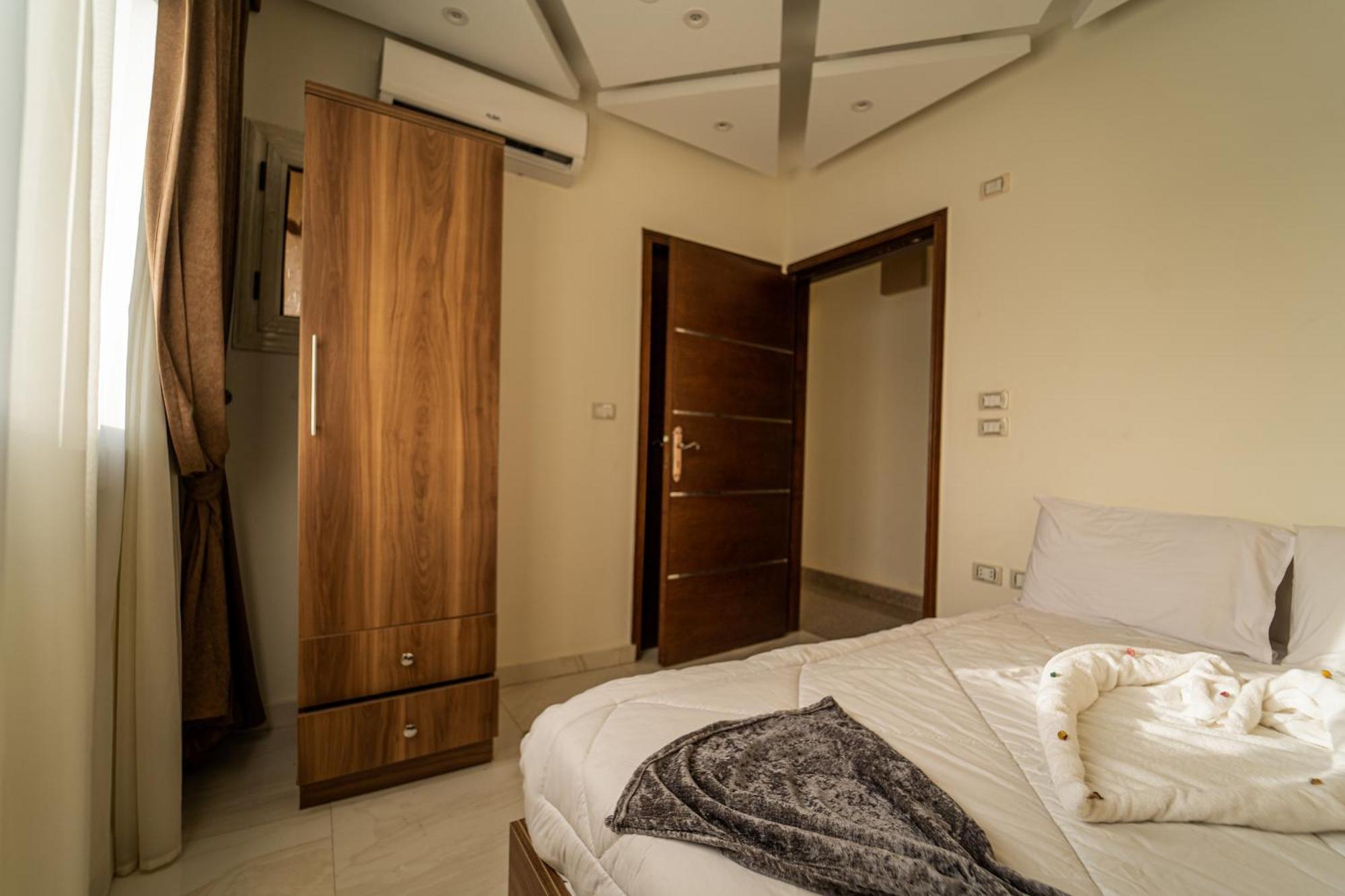 Gardenia Pyramids View Inn Nazlet el-Sîsi Exterior photo