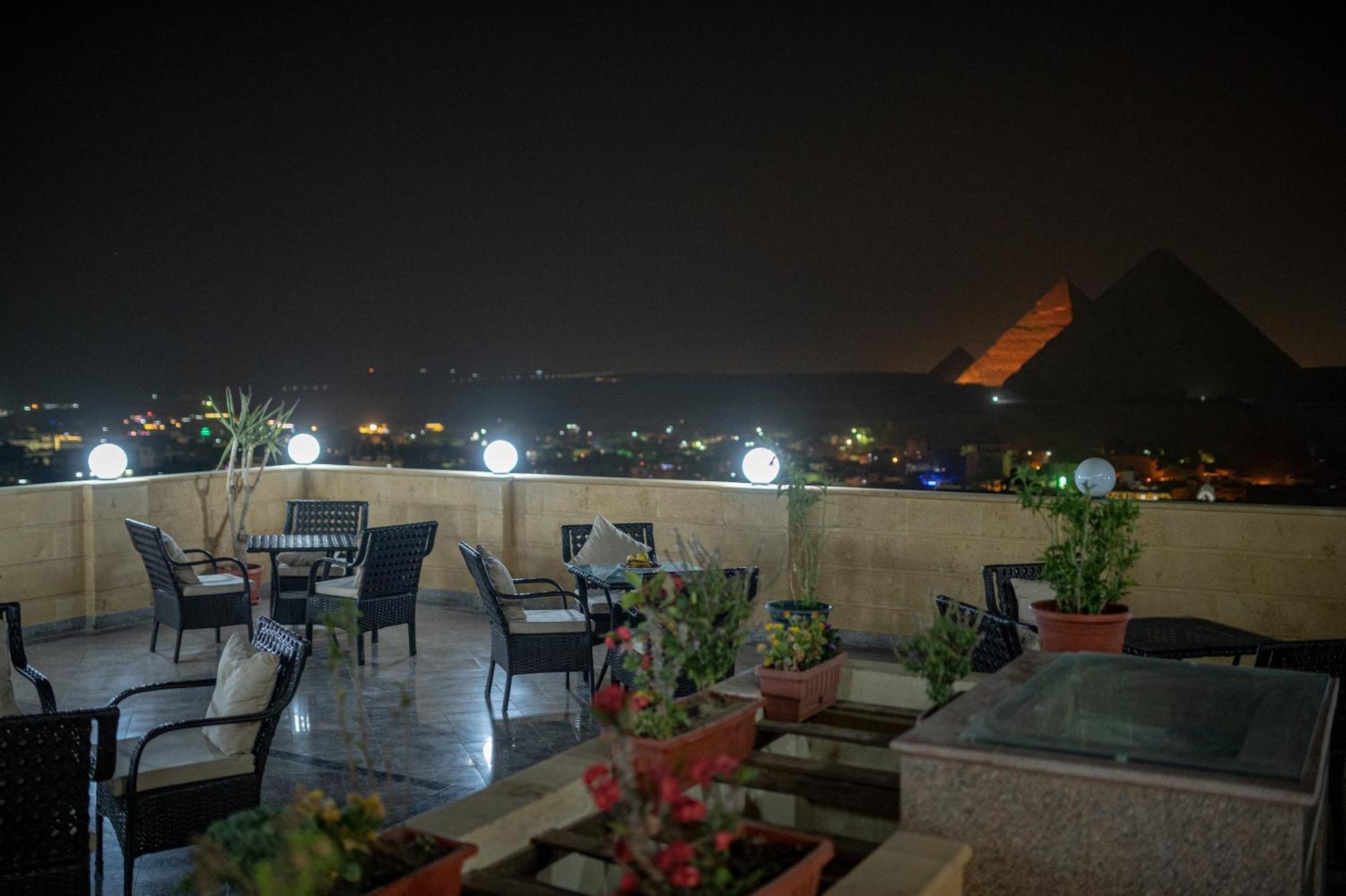 Gardenia Pyramids View Inn Nazlet el-Sîsi Exterior photo